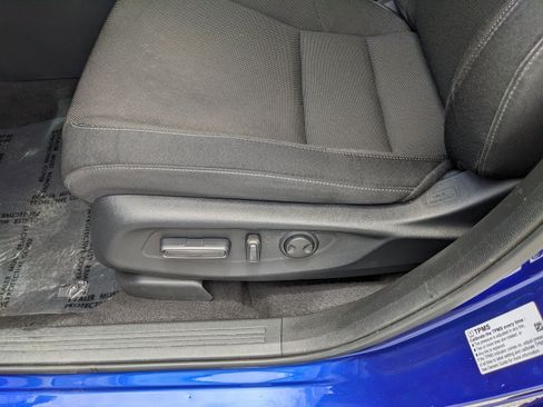Used 2023 Honda CR-V EX image 26