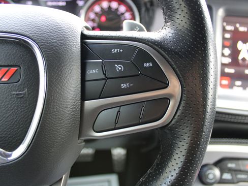 Used 2022 Dodge Challenger R/T Scat Pack image 10