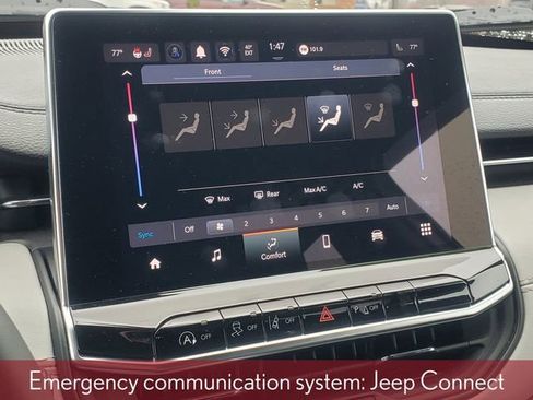 Used 2024 Jeep Compass Limited image 28