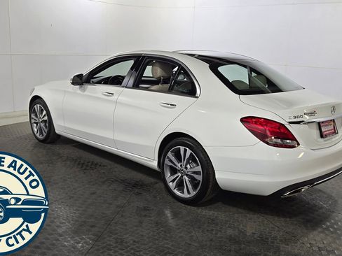Used 2018 Mercedes-Benz C 300 4MATIC Sedan image 5