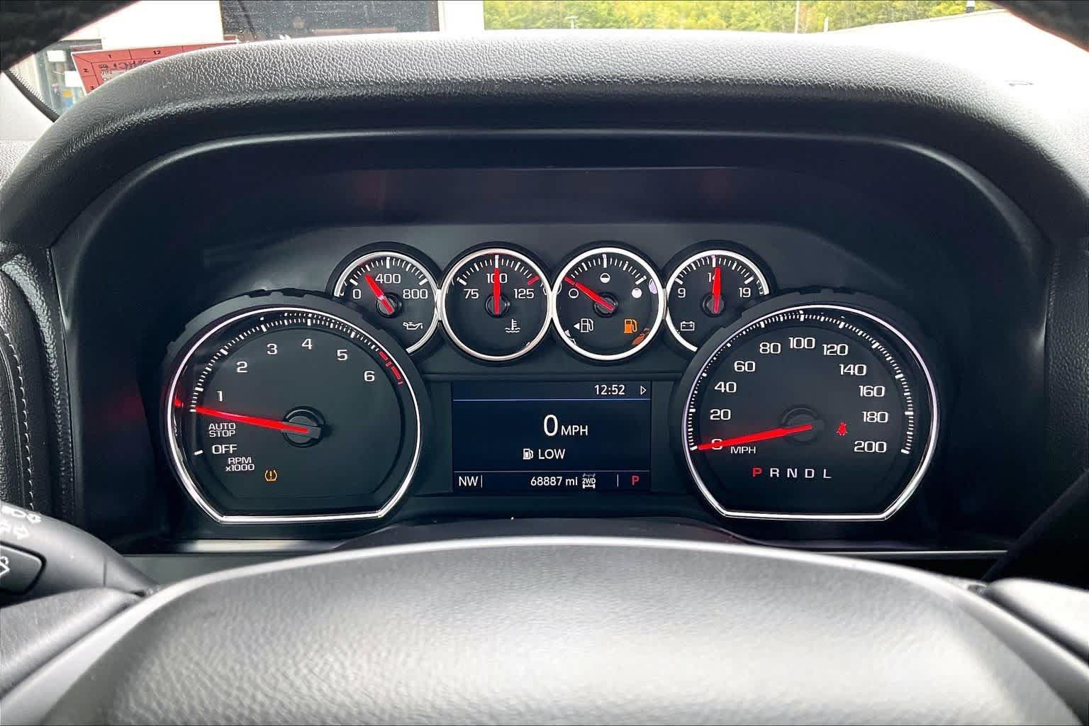 Used 2019 Chevrolet Silverado 1500 LT Trail Boss AWD/4WD image 26