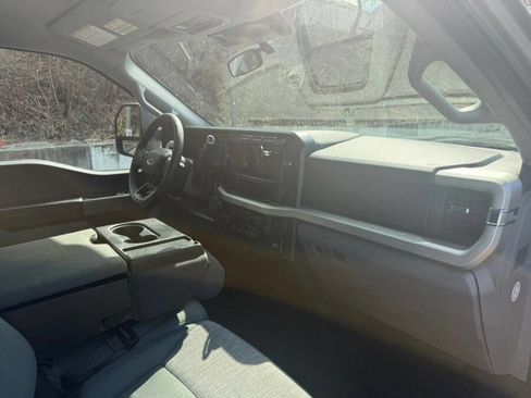 Used 2024 Ford F250 XLT image 25