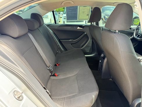 Used 2016 Volkswagen Jetta S FWD image 16