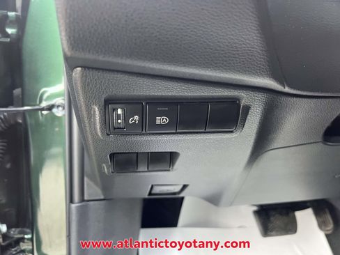 Certified 2024 Toyota Corolla Cross LE image 25