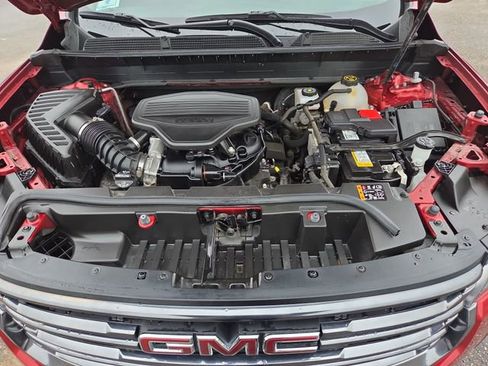 Used 2023 GMC Acadia AT4 w/ Trailering Package AWD/4WD image 5