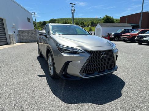 Used 2024 Lexus NX 350 AWD w/ Vision Package image 2