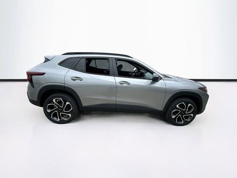 New 2026 Chevrolet Trax RS FWD image 5