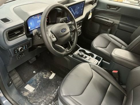 New 2026 Ford Maverick Lariat w/ Black Appearance Package image 15