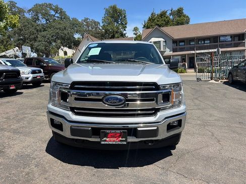 Used 2018 Ford F150 XLT AWD/4WD image 4