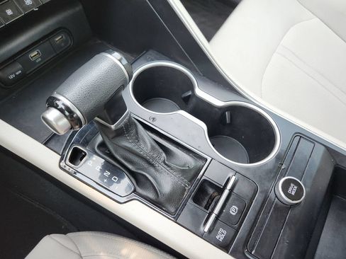 Certified 2021 Kia K5 LXS FWD image 19