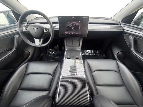 Used 2023 Tesla Model Y Long Range Dual Motor All-Whee image 21