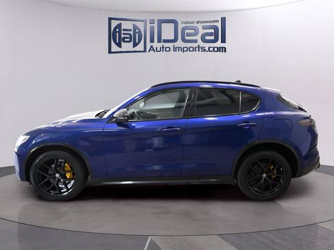 Used 2021 Alfa Romeo Stelvio Ti Sport AWD/4WD image 2
