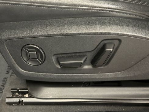 Used 2022 Audi Q3 2.0T Premium image 25