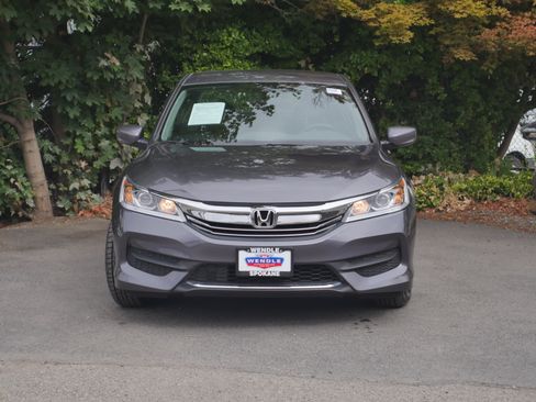 Used 2016 Honda Accord LX image 27