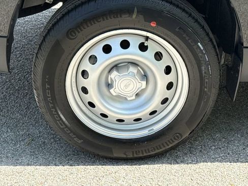 New 2026 Ford Maverick XL image 10