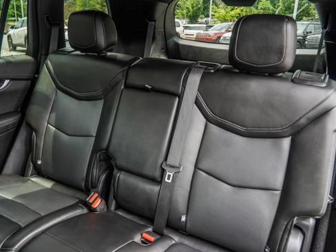 Used 2024 Cadillac XT6 Premium Luxury FWD image 41