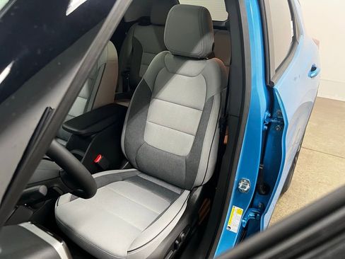 New 2026 Chevrolet TrailBlazer LT w/ Convenience Package FWD image 24