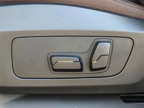 Used 2025 BMW X1 xDrive28i image 23