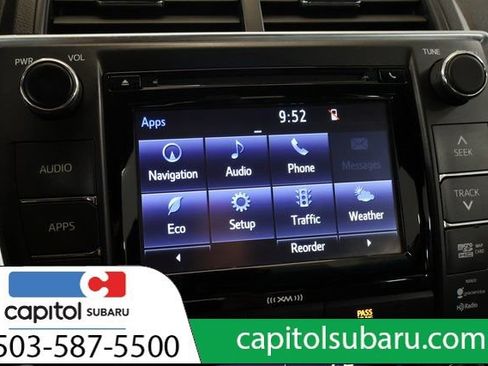 Used 2017 Toyota Camry XLE w/ Moonroof Package FWD image 24