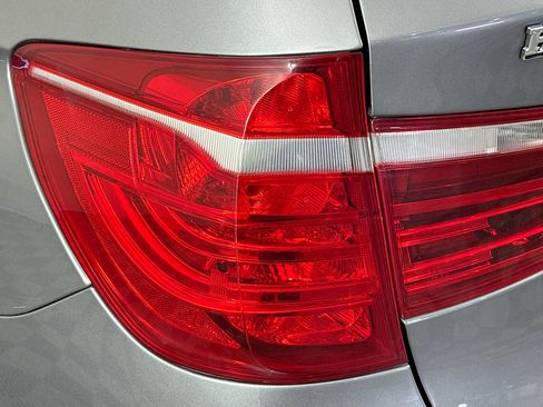 Used 2017 BMW X3 xDrive28i w/ Premium Package image 34