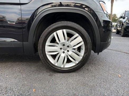 Used 2019 Volkswagen Atlas SE image 31