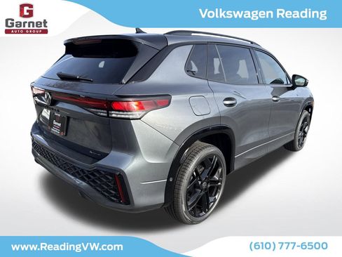 New 2026 Volkswagen Tiguan SE R-Line image 6