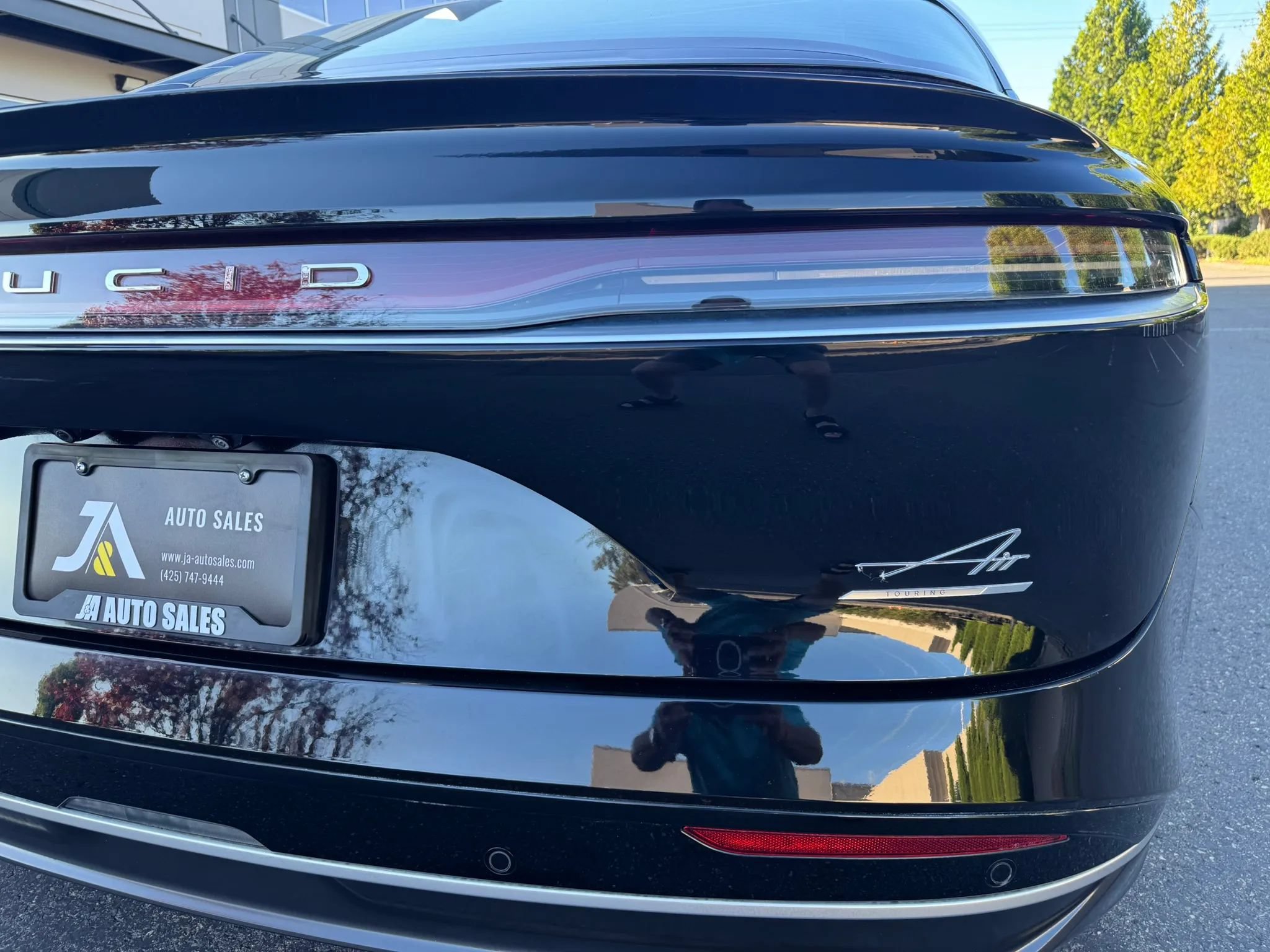 Used 2023 Lucid Air Touring AWD/4WD image 13