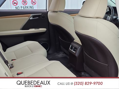 Used 2020 Lexus RX 350L Premium w/ Premium Package AWD/4WD image 18