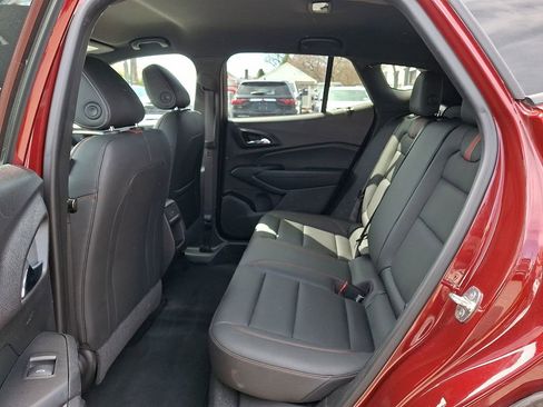 Used 2024 Chevrolet Trax RS w/ Driver Confidence Package image 11