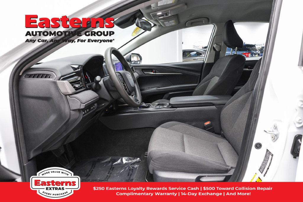 Used 2025 Toyota Camry LE FWD image 14