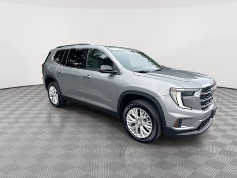 Certified 2025 GMC Acadia Elevation w/ Elevation Premium Package AWD/4WD image 2
