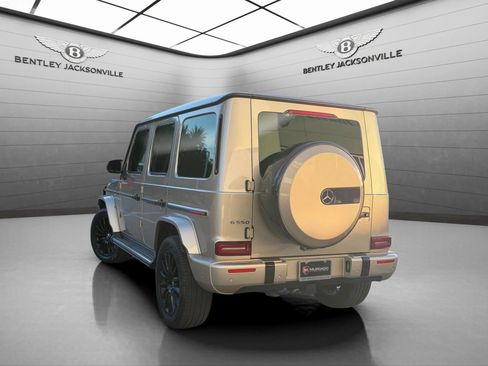 Used 2023 Mercedes-Benz G 550 image 3
