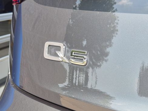 Used 2023 Audi Q5 2.0T Premium AWD/4WD image 29