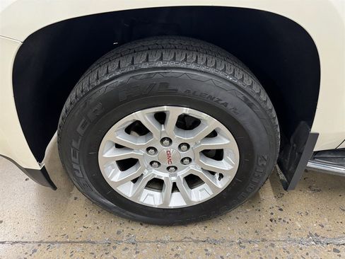 Used 2015 GMC Yukon SLT w/ Open Road Package image 7