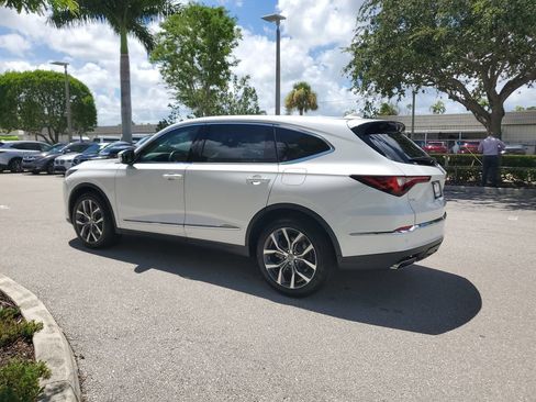 Certified 2023 Acura MDX SH-AWD w/ Technology Package image 7