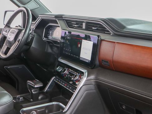 Used 2022 GMC Sierra 1500 Denali image 29