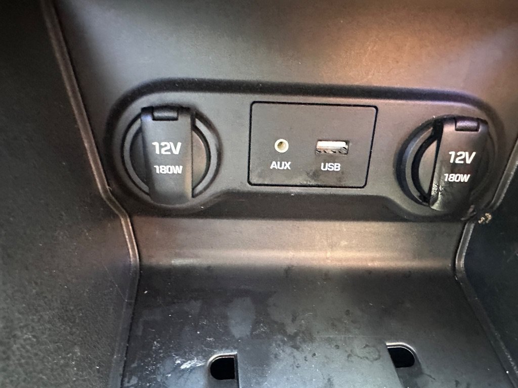 Used 2022 Hyundai Accent SE FWD image 32
