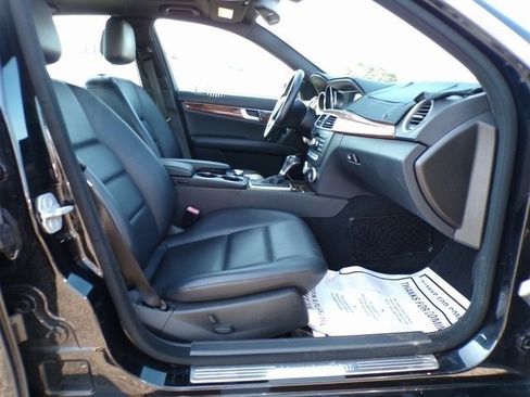 Used 2012 Mercedes-Benz C 300 4MATIC Sedan image 11