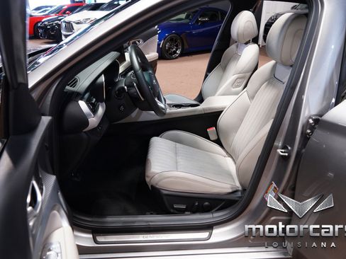 Used 2023 Genesis G70 2.0T w/ Sport Prestige Package image 27