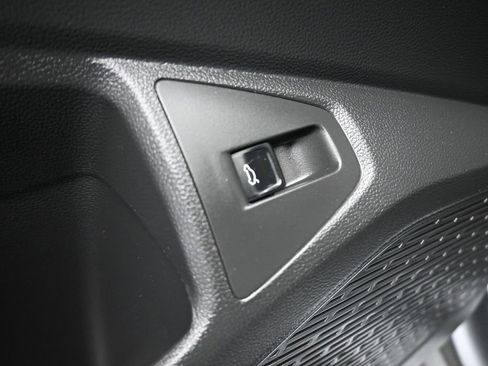 Used 2019 Volkswagen Jetta S FWD image 11