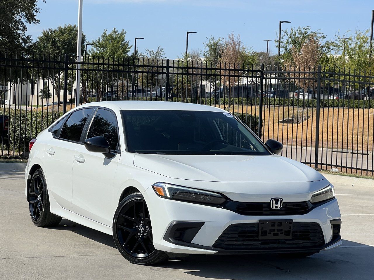 Used 2024 Honda Civic Sport image 2