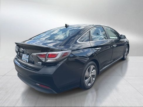Used 2016 Hyundai Sonata Plug-In Hybrid FWD image 7