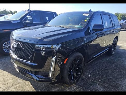 Used 2023 Cadillac Escalade Sport w/ LPO, ONYX Package RWD image 6