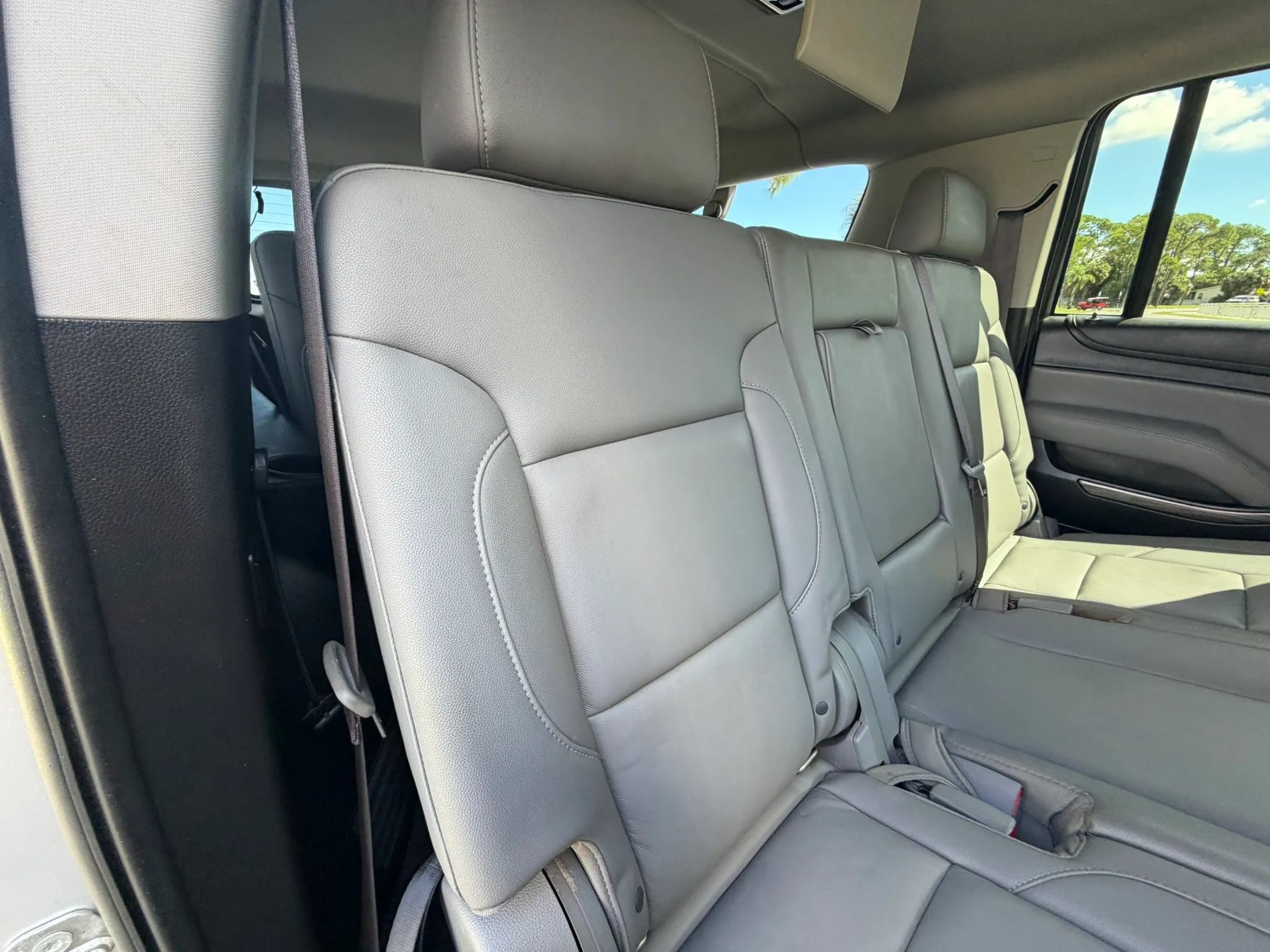 Used 2017 Chevrolet Suburban LT AWD/4WD image 27