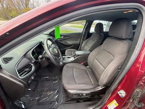 Used 2016 Chevrolet Malibu LT FWD image 6