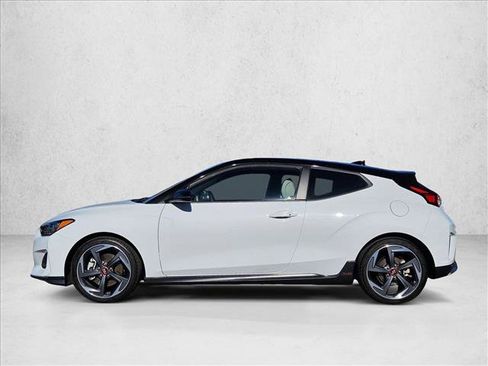 Used 2019 Hyundai Veloster Turbo Ultimate image 9