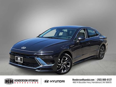 Certified 2024 Hyundai Sonata SEL FWD image 1
