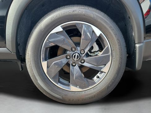 New 2026 Nissan Rogue SV w/ SV Premium Package image 6