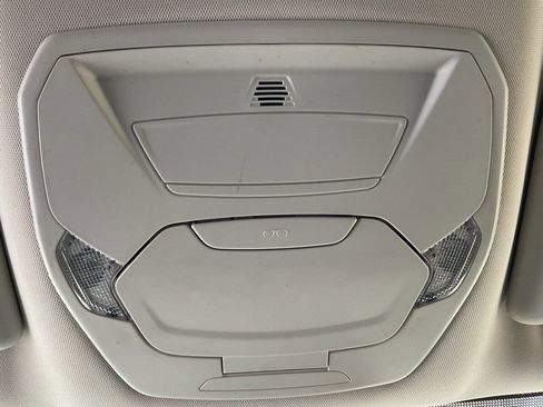 Used 2018 Ford Escape SE image 28