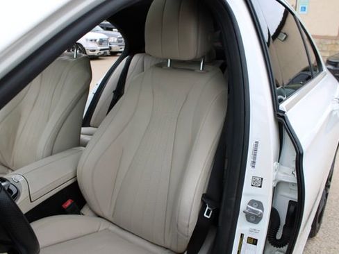 Used 2017 Mercedes-Benz E 300 image 15